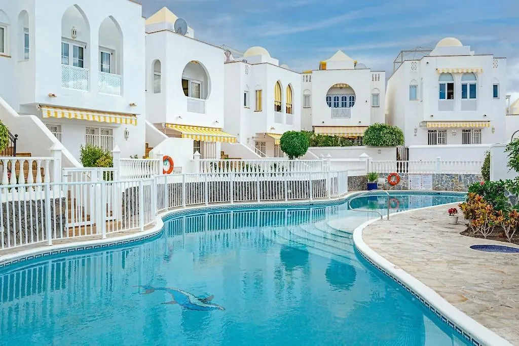 Large House With Garden And Direct Access To The Pool Villa Callao Salvaje